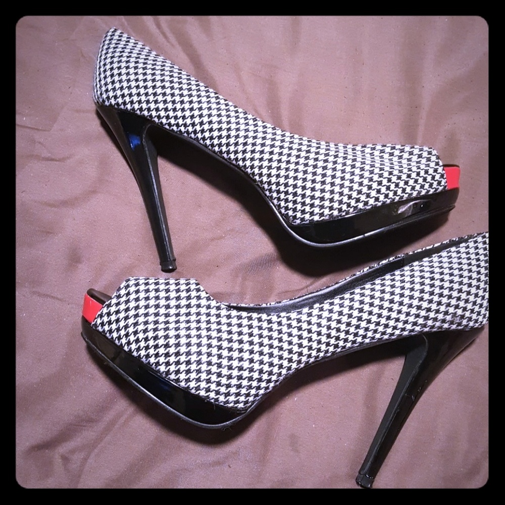 Checkered Heels